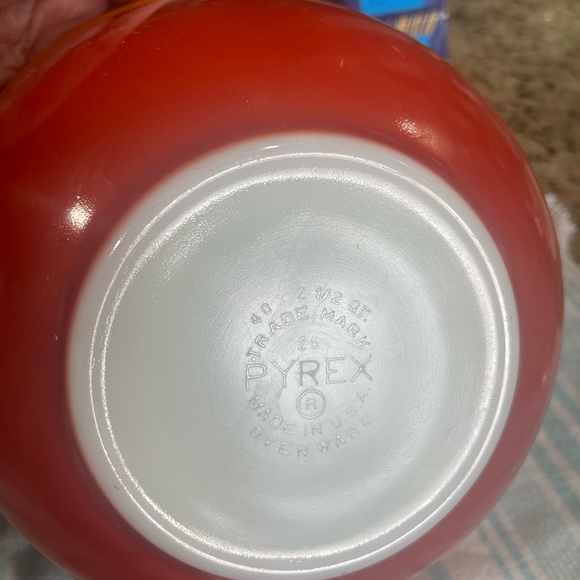 Vintage Orange Ceramic Bowl - Picture 5 of 8